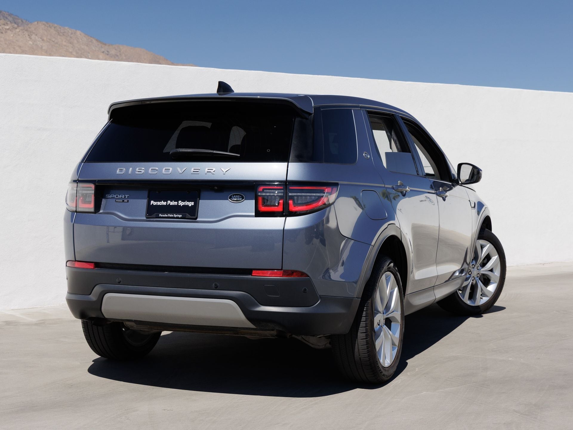2020 Land Rover Discovery Sport SE