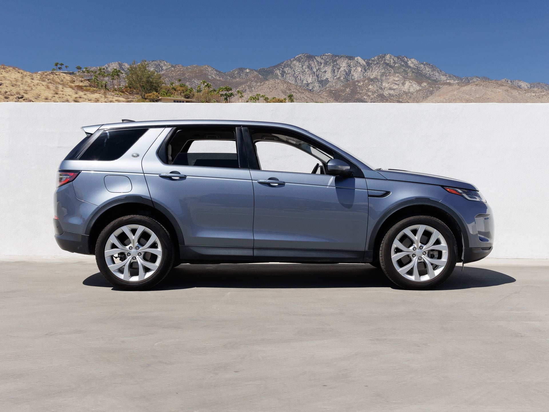2020 Land Rover Discovery Sport SE