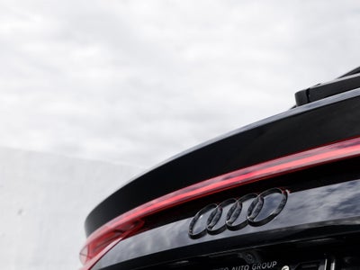 2022 Audi Q8 55 Prestige quattro