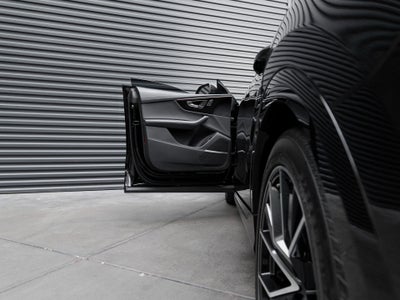 2022 Audi Q8 55 Prestige quattro