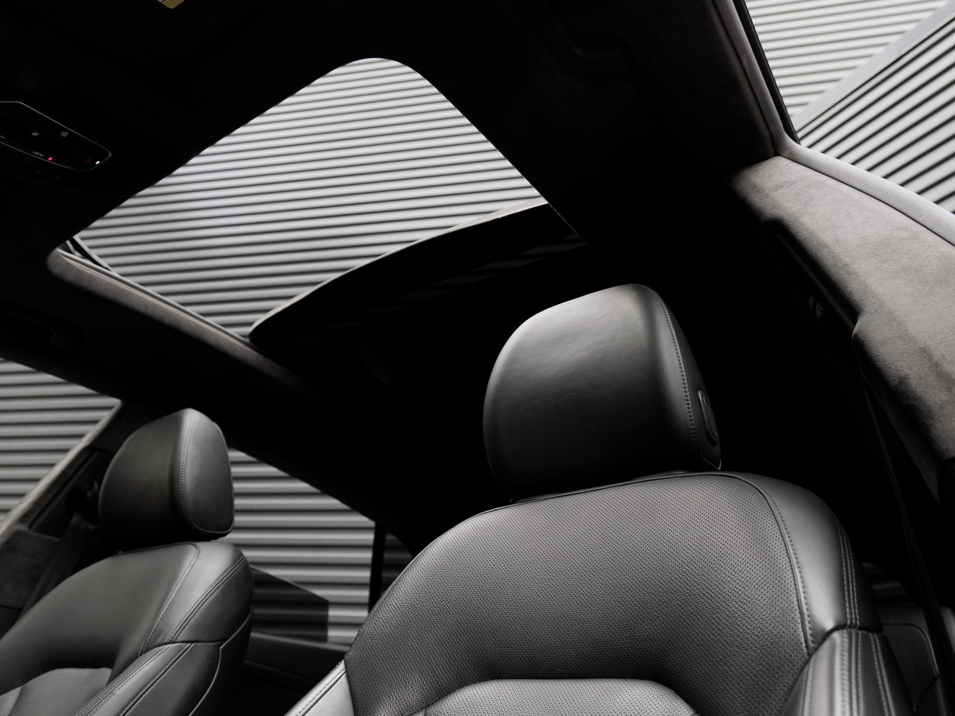 2022 Audi Q8 55 Prestige quattro