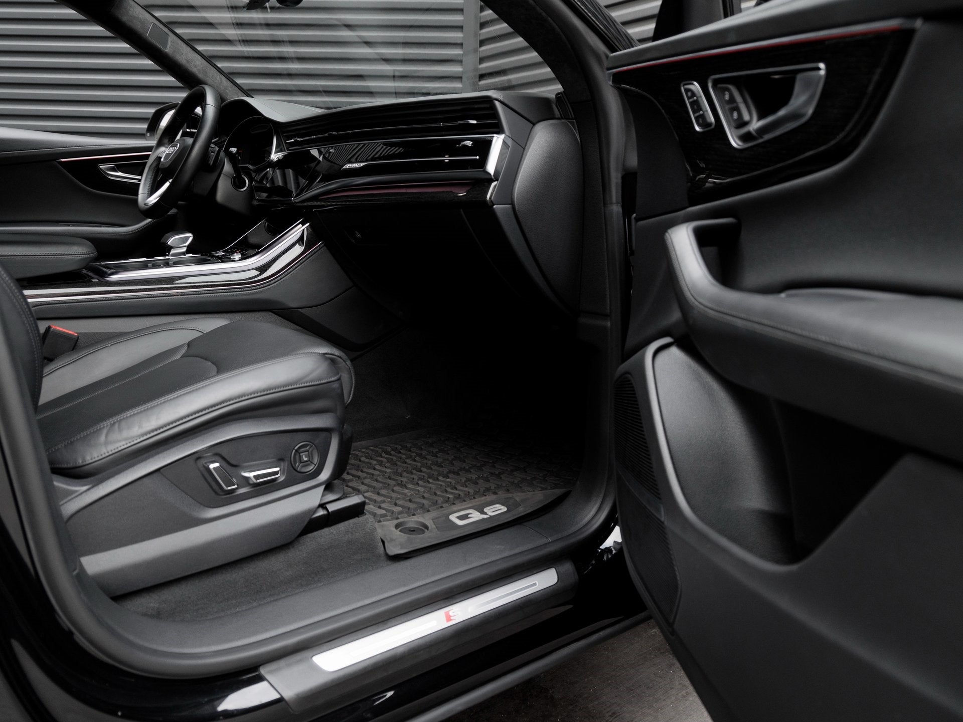 2022 Audi Q8 55 Prestige quattro