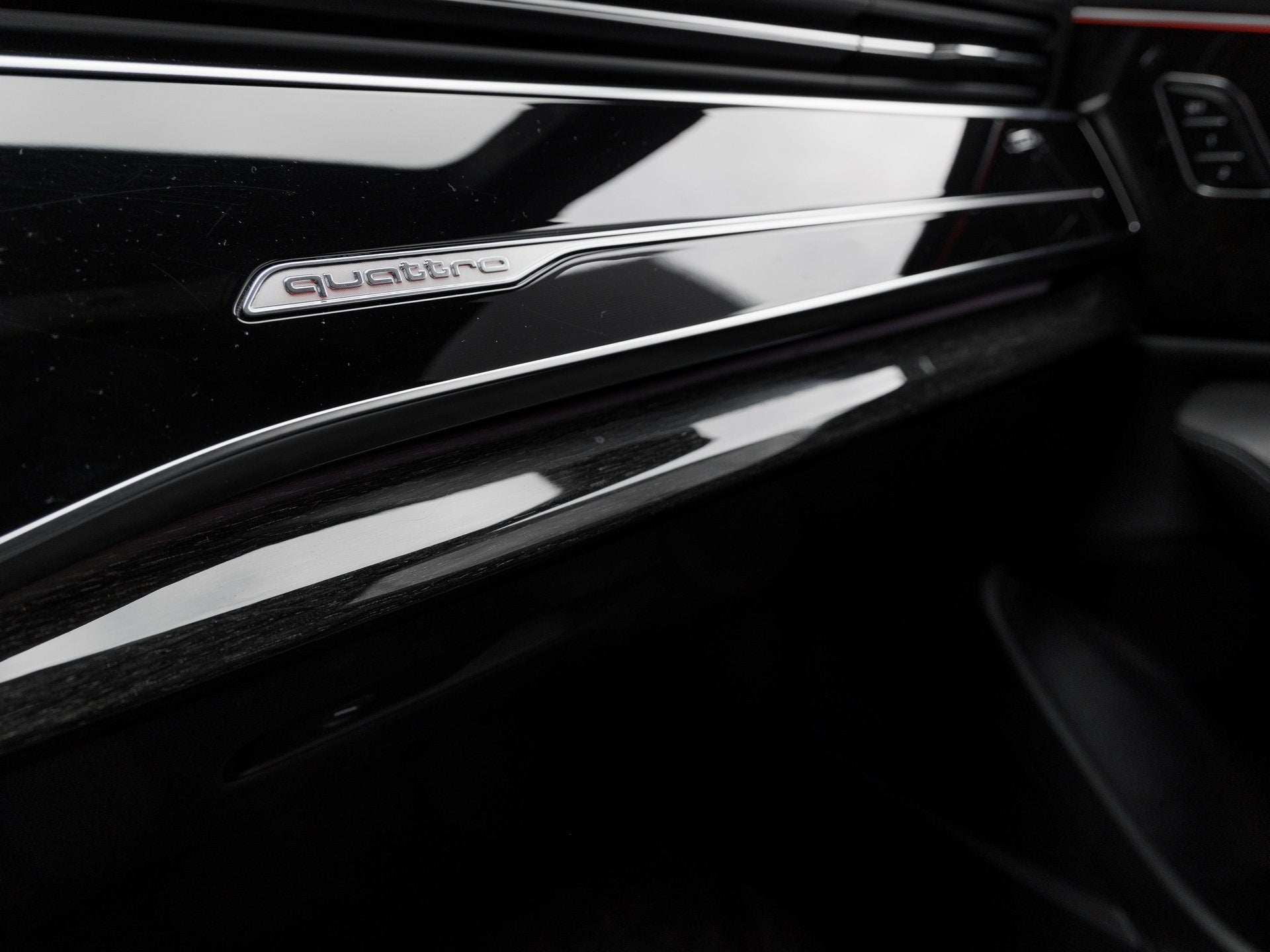 2022 Audi Q8 55 Prestige quattro