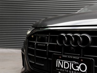 2022 Audi Q8 55 Prestige quattro