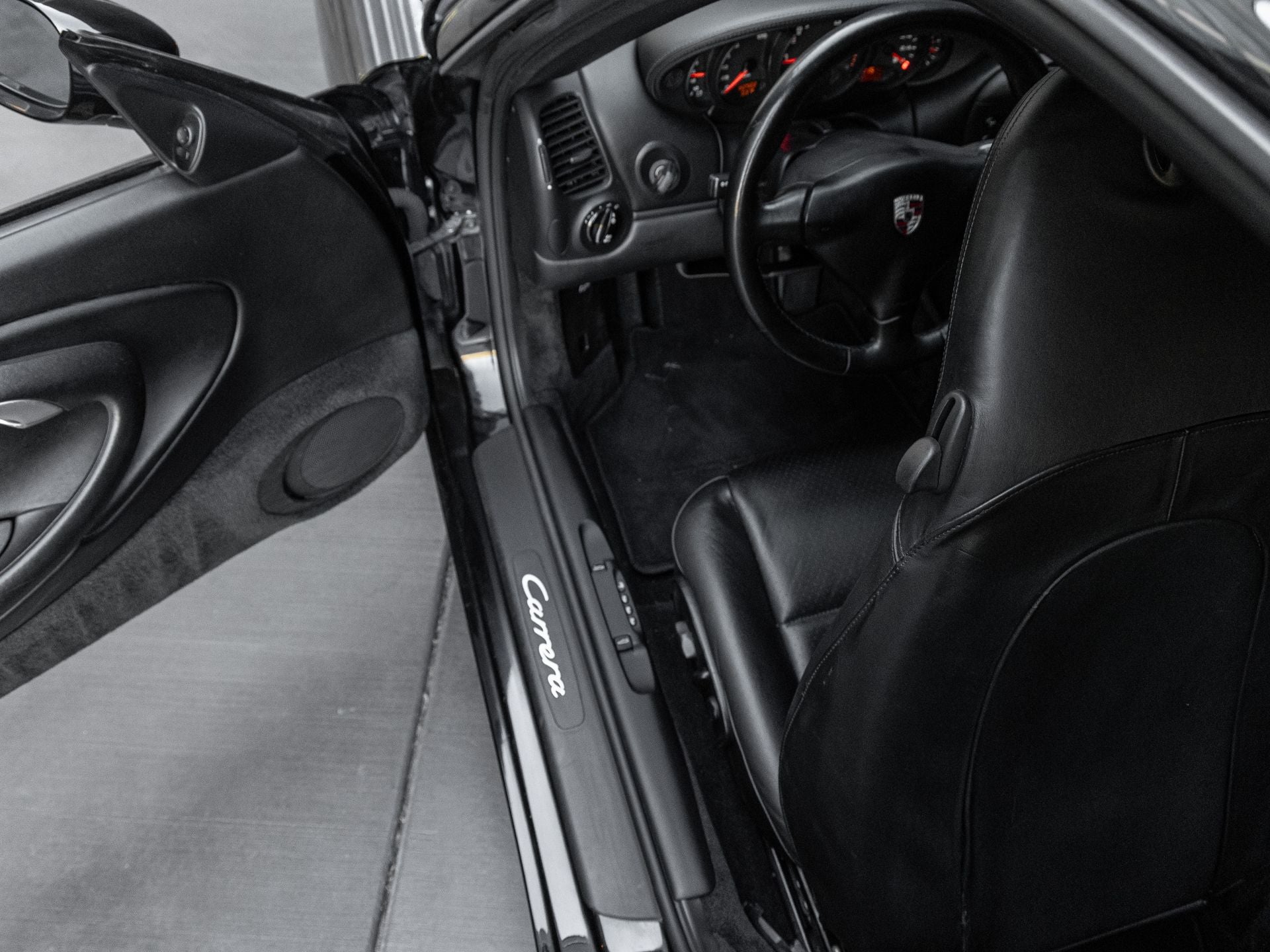 2001 Porsche 911 911 Carrera Coupe