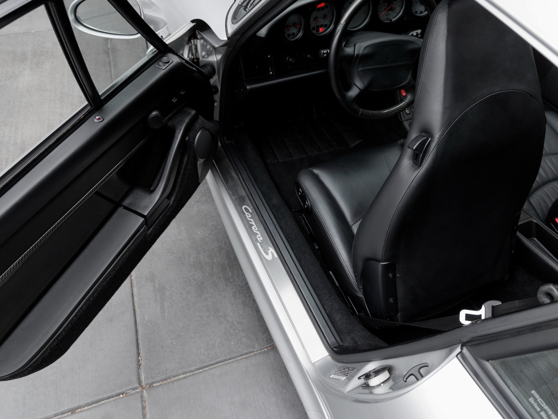 1998 Porsche 911 911 Carrera 4S Coupe