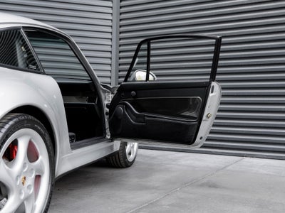 1998 Porsche 911 911 Carrera 4S Coupe