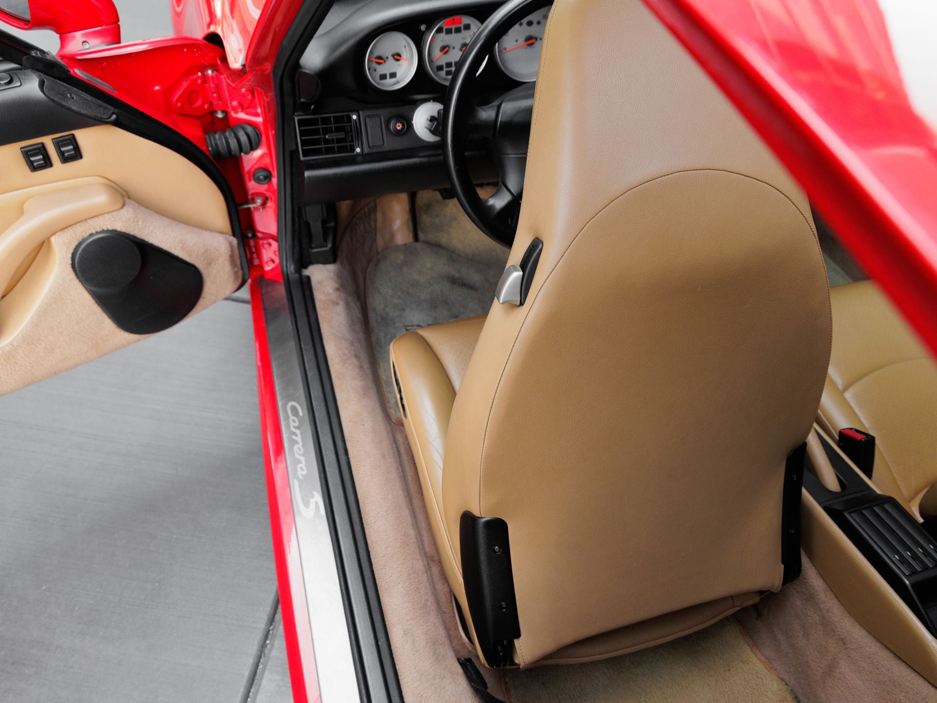 1996 Porsche 911 911 Carrera 4S Coupe