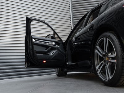 2016 Porsche Panamera Panamera