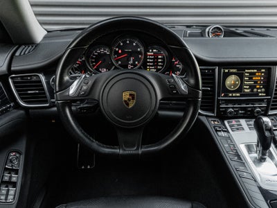 2016 Porsche Panamera Panamera