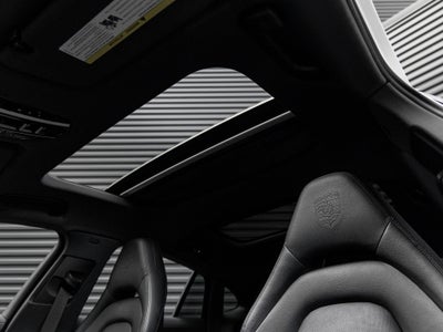 2020 Porsche Panamera Panamera