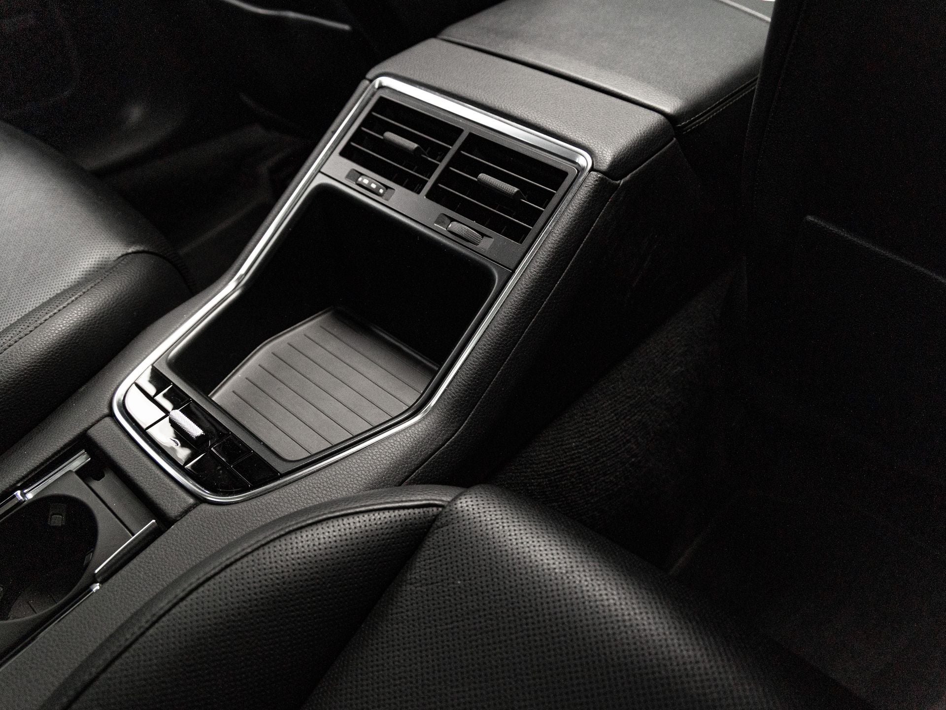 2020 Porsche Panamera Panamera