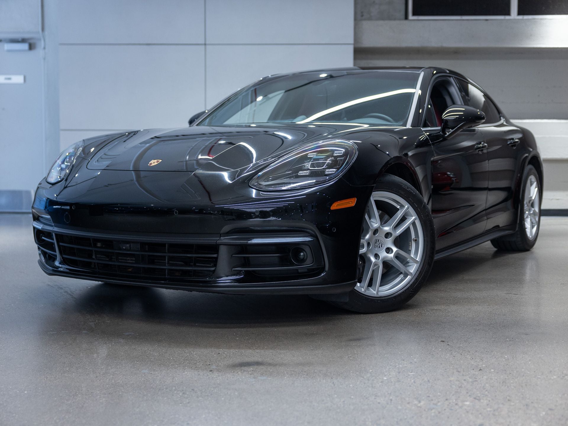 2020 Porsche Panamera Base
