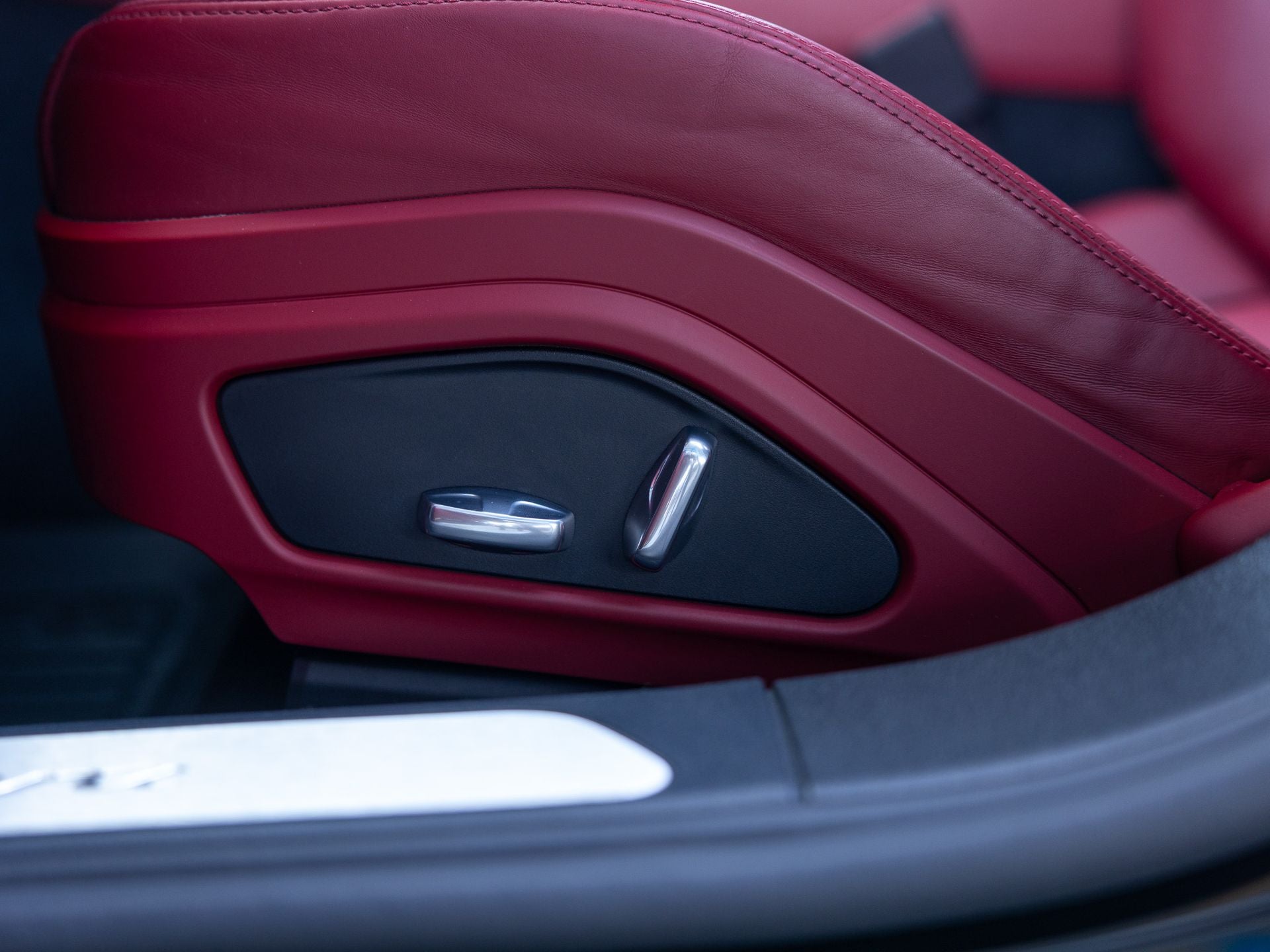 2020 Porsche Panamera Base