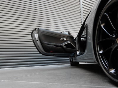 2025 Porsche 718 718 Cayman Style Edition
