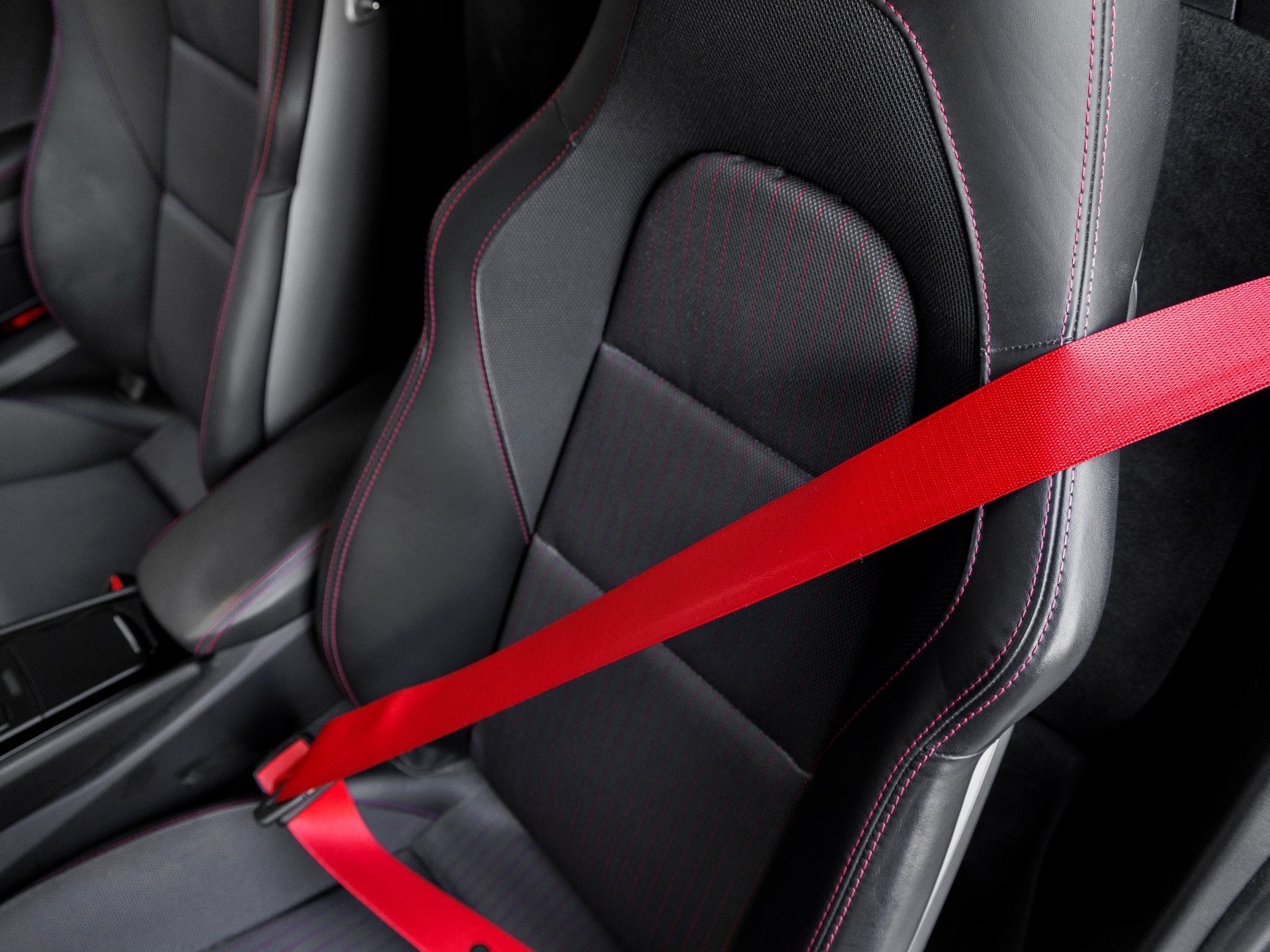 2020 Porsche 718 718 Cayman T