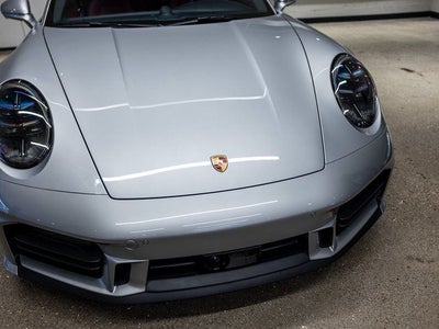 2025 Porsche 911 Carrera