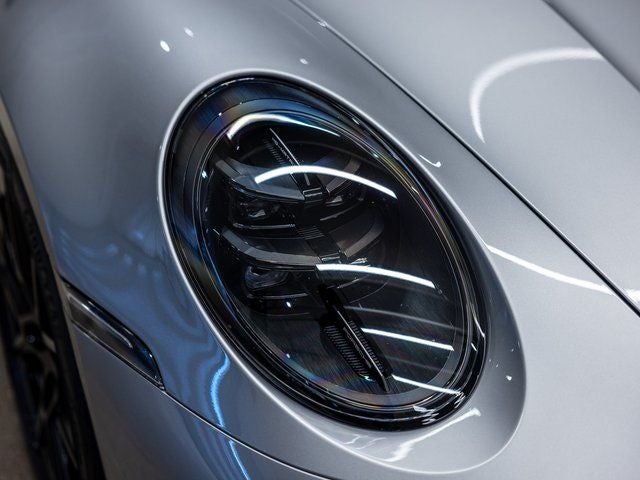 2025 Porsche 911 Carrera