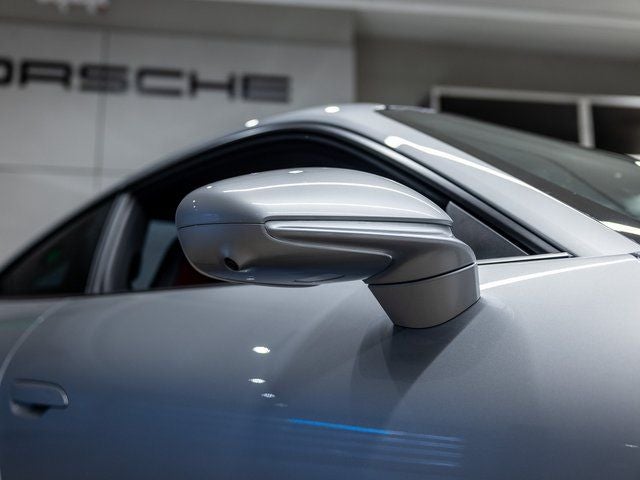 2025 Porsche 911 Carrera