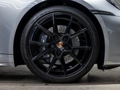 2025 Porsche 911 Carrera