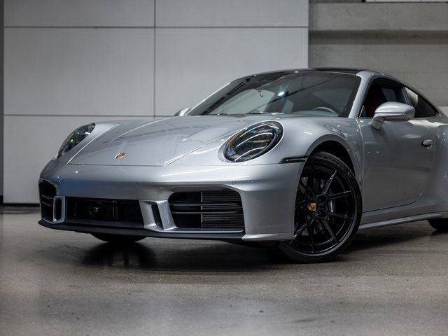 2025 Porsche 911 Carrera
