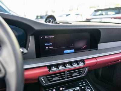 2025 Porsche 911 Carrera