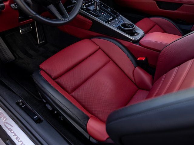 2025 Porsche 911 Carrera