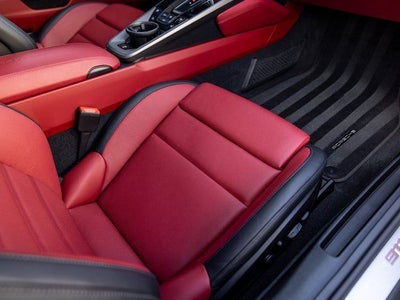 2025 Porsche 911 Carrera