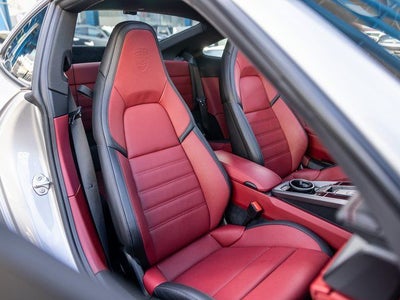 2025 Porsche 911 Carrera