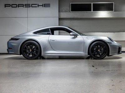 2025 Porsche 911 Carrera