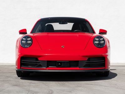 2025 Porsche 911 Carrera