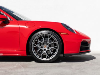 2025 Porsche 911 Carrera