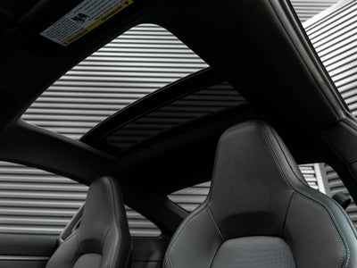 2025 Porsche 911 Carrera