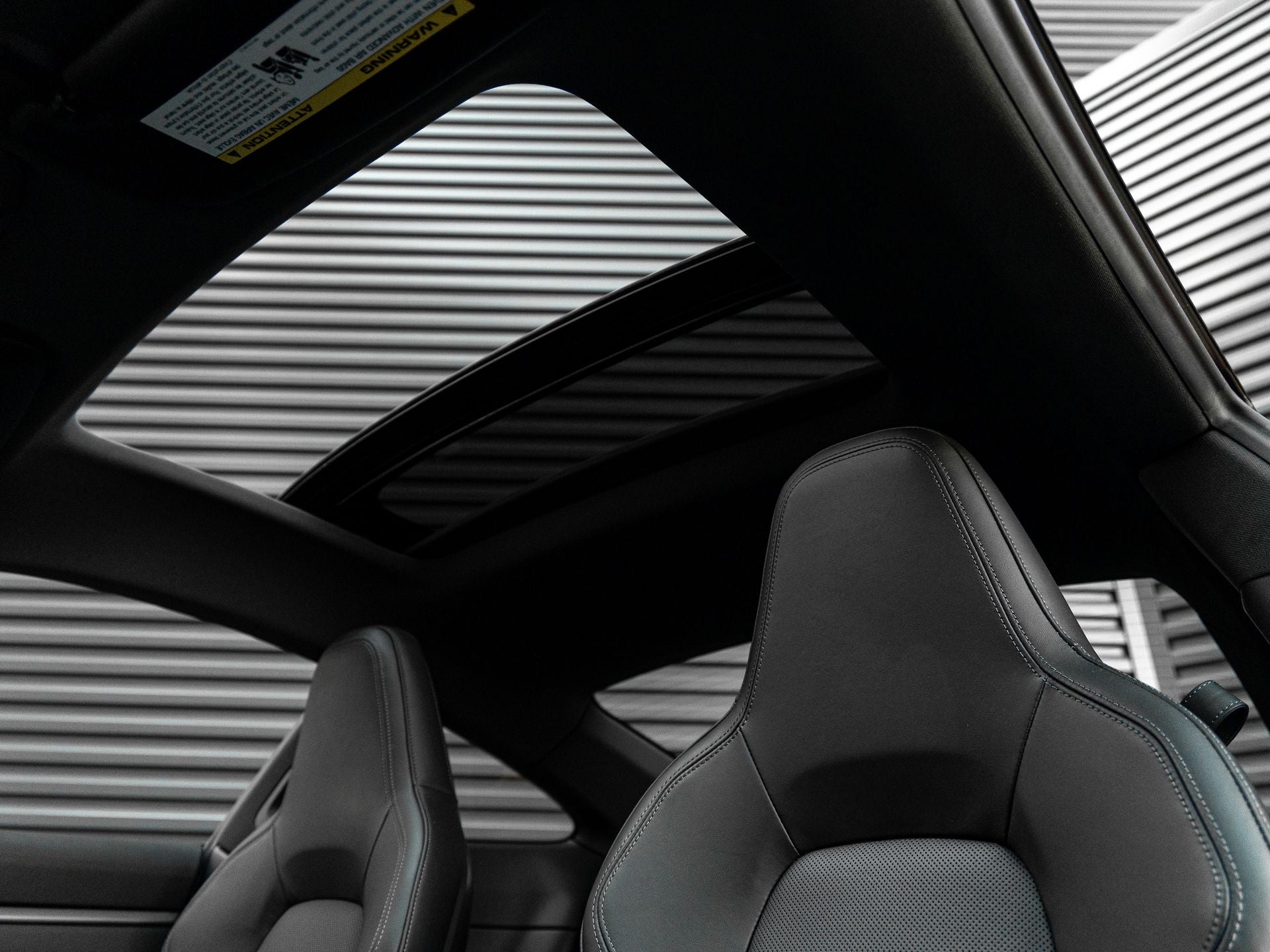 2025 Porsche 911 Carrera