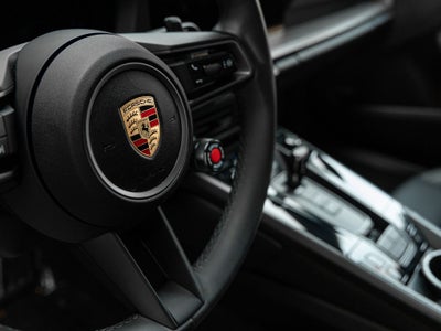 2025 Porsche 911 Carrera