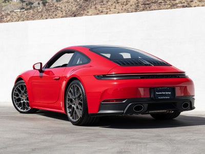 2025 Porsche 911 Carrera