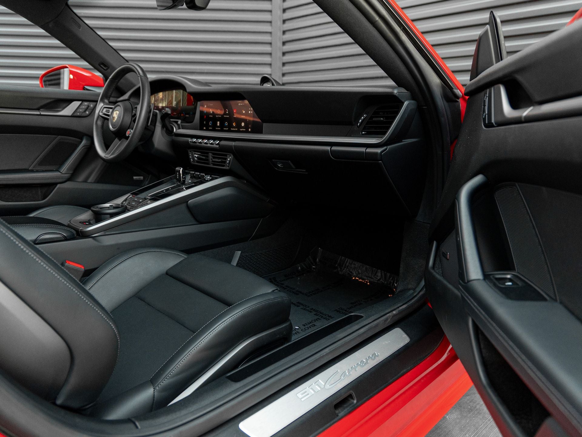 2025 Porsche 911 Carrera