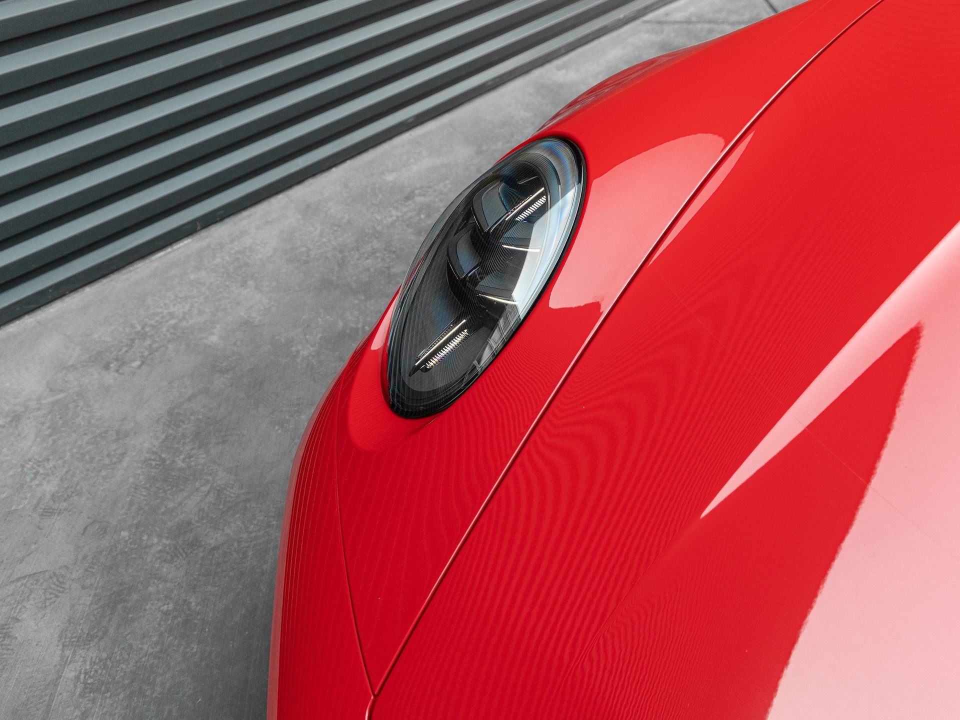 2025 Porsche 911 Carrera