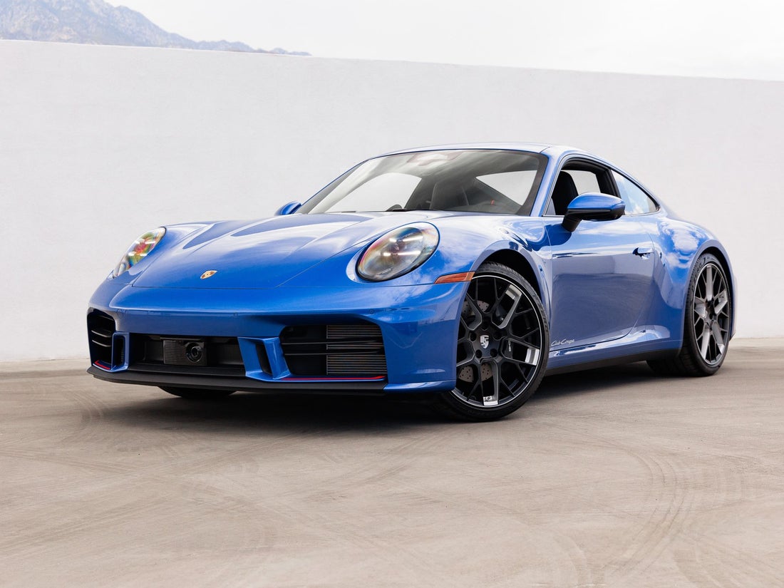 2026 Porsche 911 Carrera T — photo 1 of 48