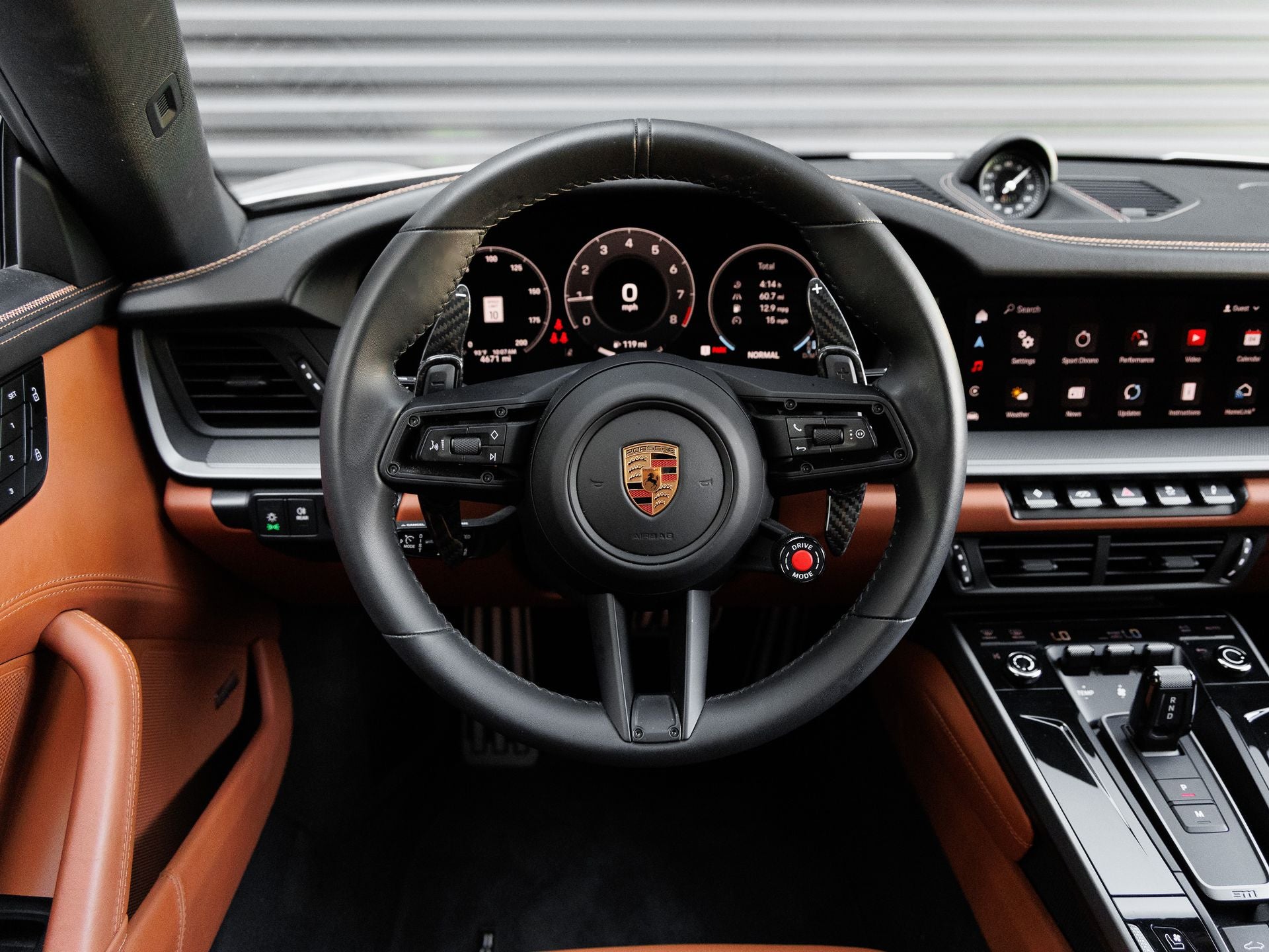 2025 Porsche 911 Carrera