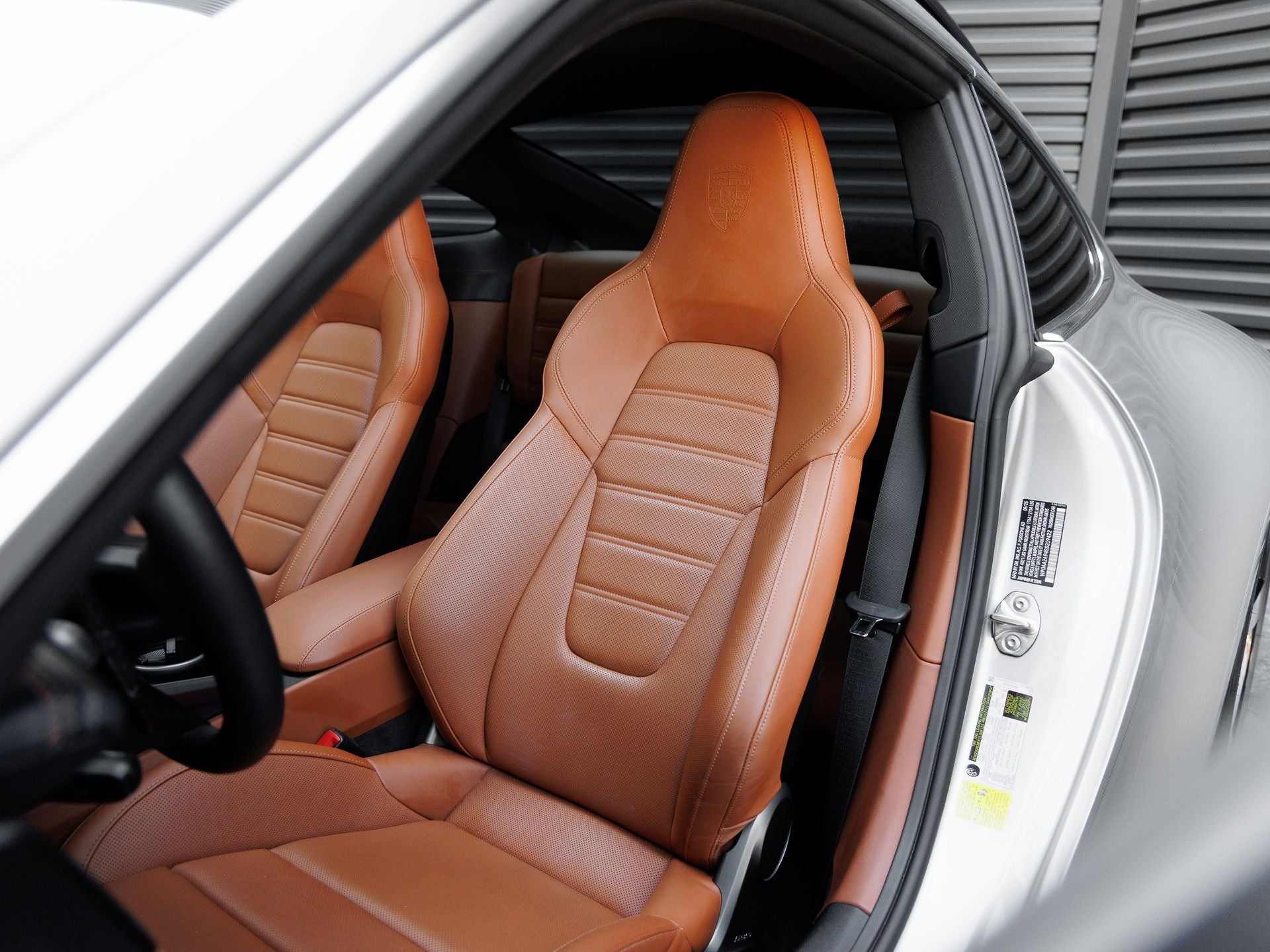 2025 Porsche 911 Carrera