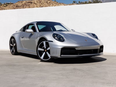 2025 Porsche 911 Carrera