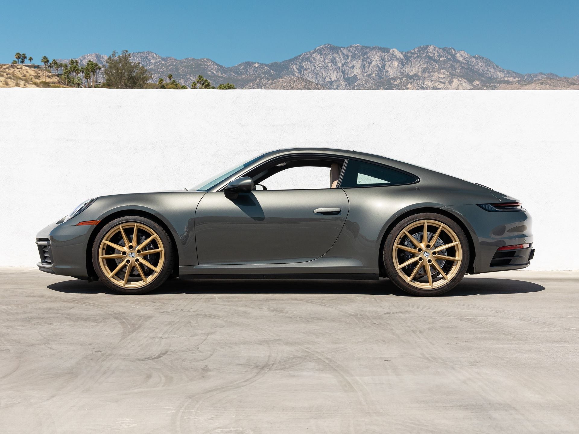 2024 Porsche 911 Carrera