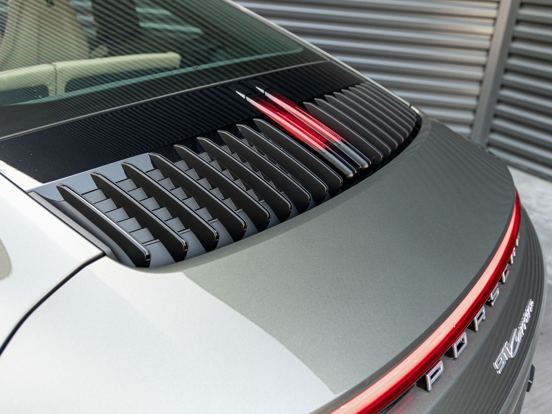 2024 Porsche 911 Carrera