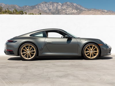 2024 Porsche 911 Carrera