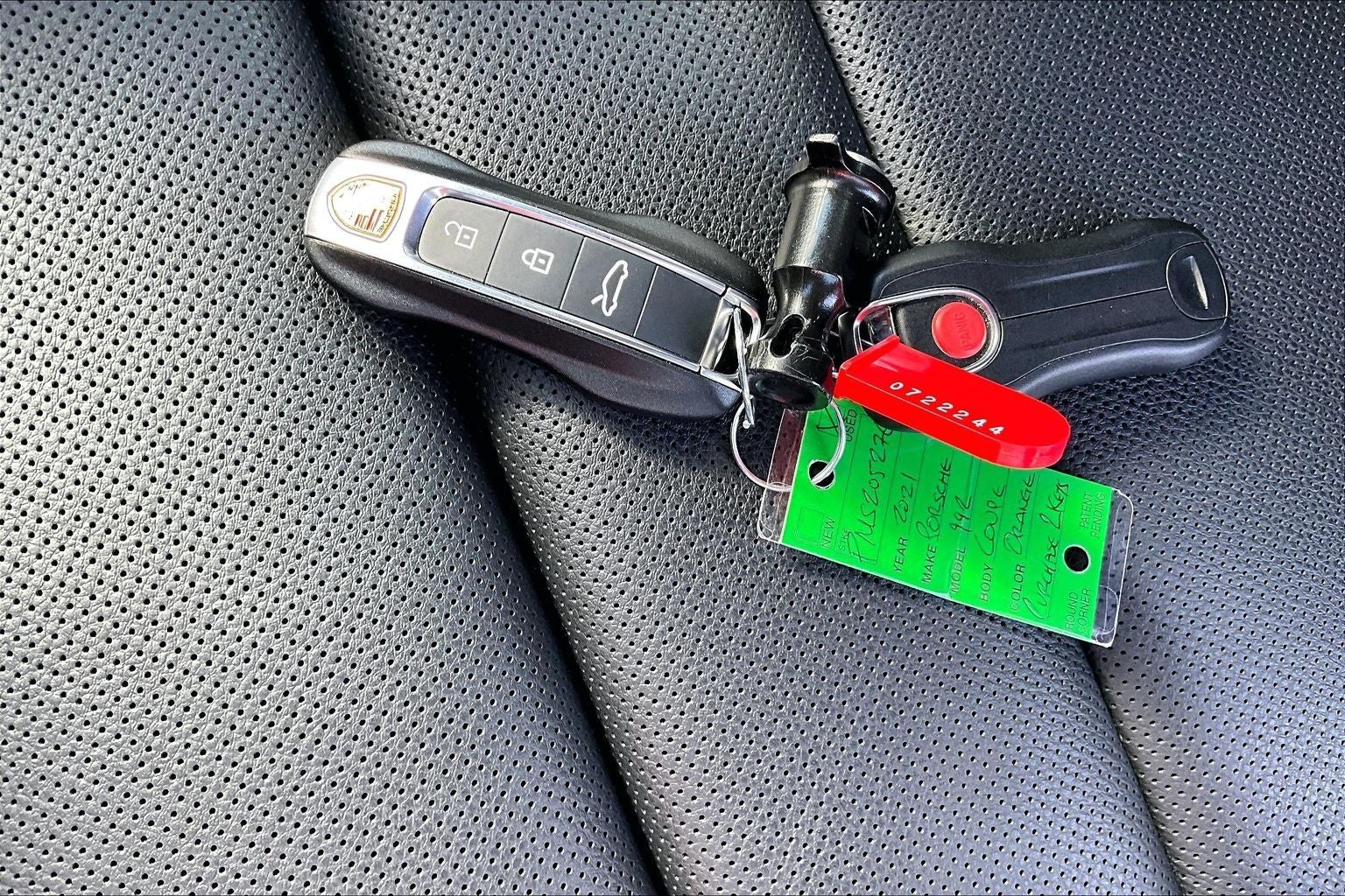 2021 Porsche 911 Carrera