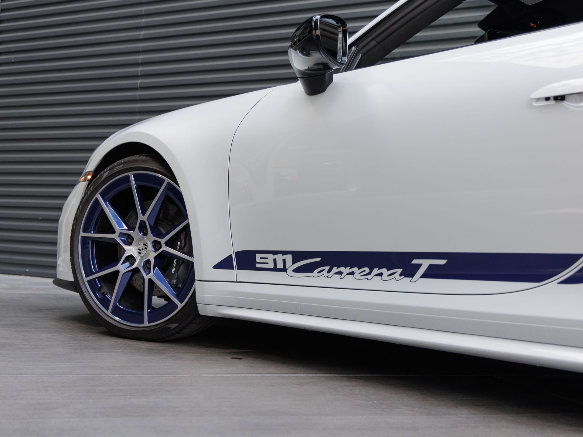 2025 Porsche 911 Carrera T