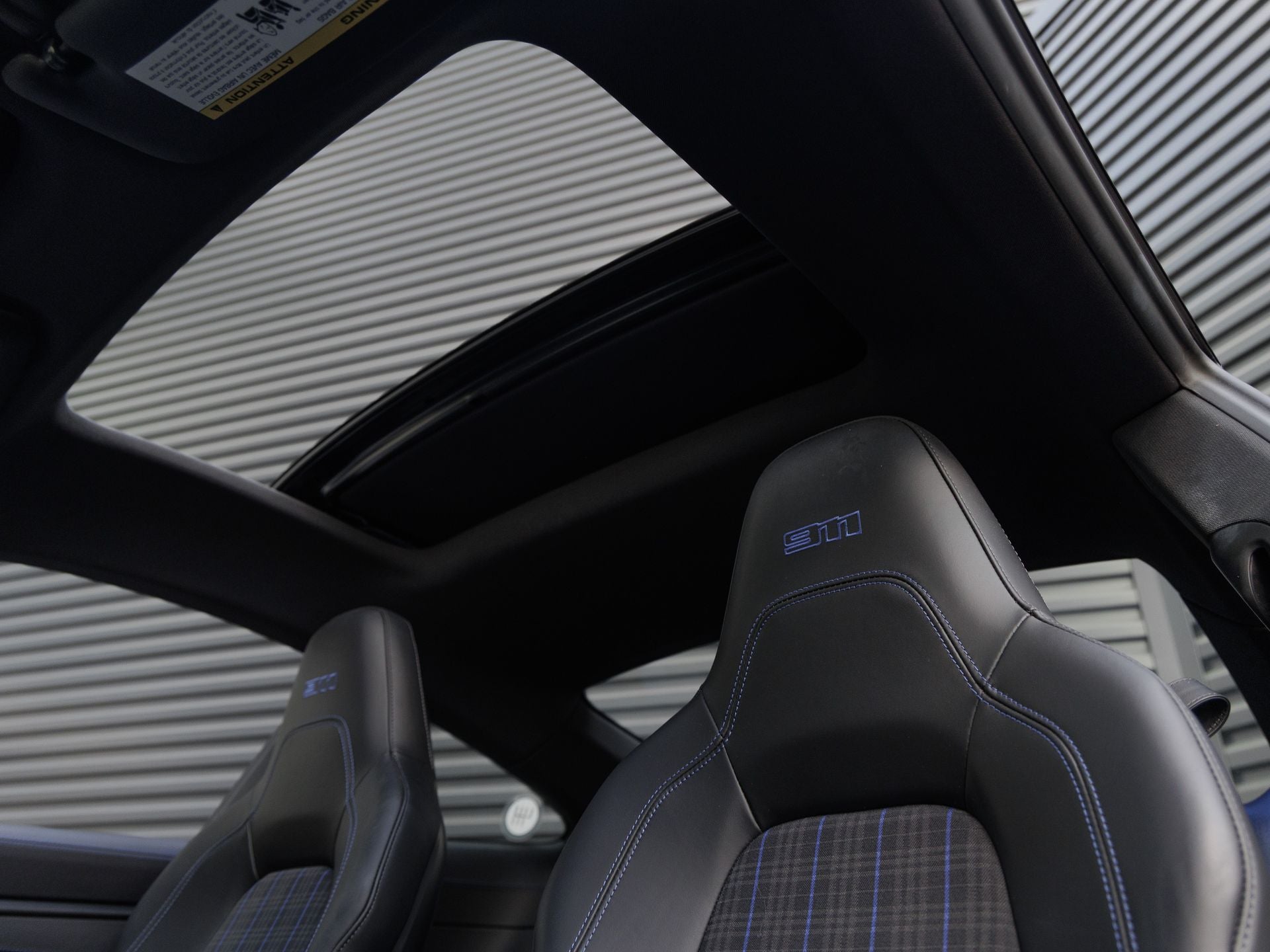 2025 Porsche 911 Carrera T