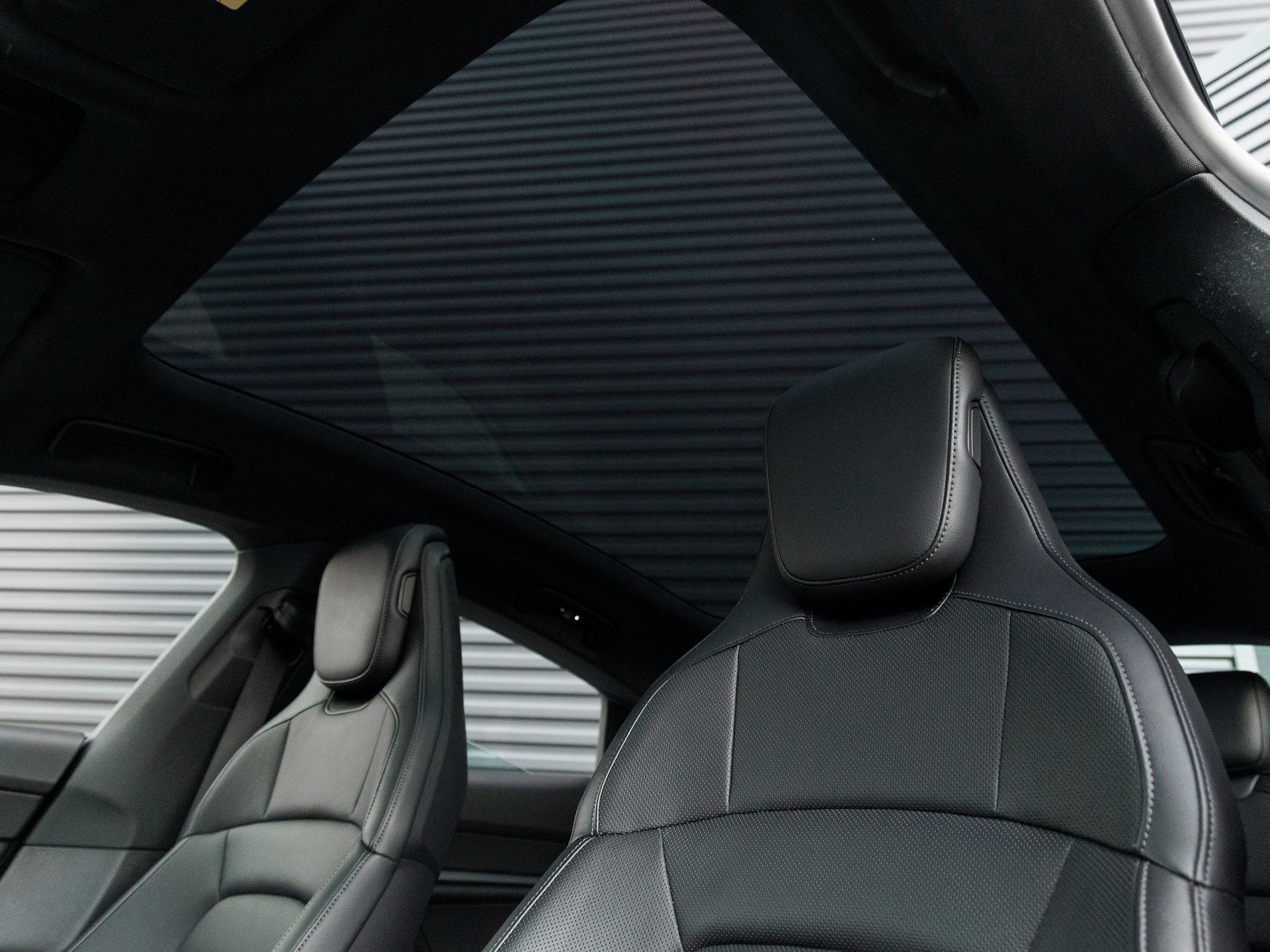 2025 Porsche Taycan Taycan