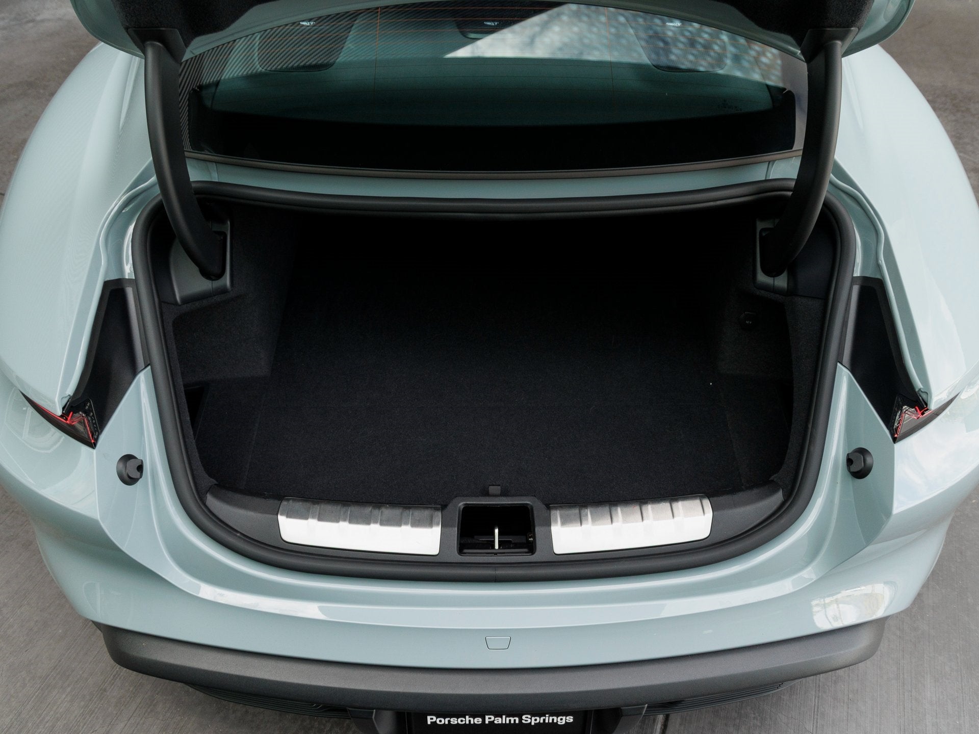 2025 Porsche Taycan Taycan